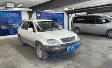 Lexus RX 1999 года за 3 190 000 тг. в Астана фото 2
