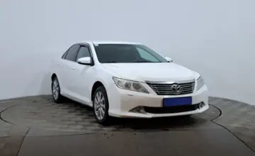 Toyota Camry 2014 года за 6 990 000 тг. в Астана фото 3