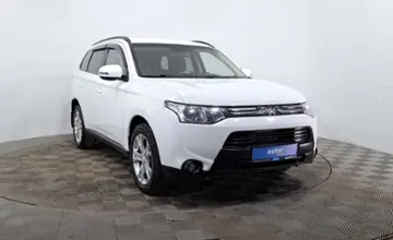 Mitsubishi Outlander 2012 года за 6 390 000 тг. в Астана фото 3