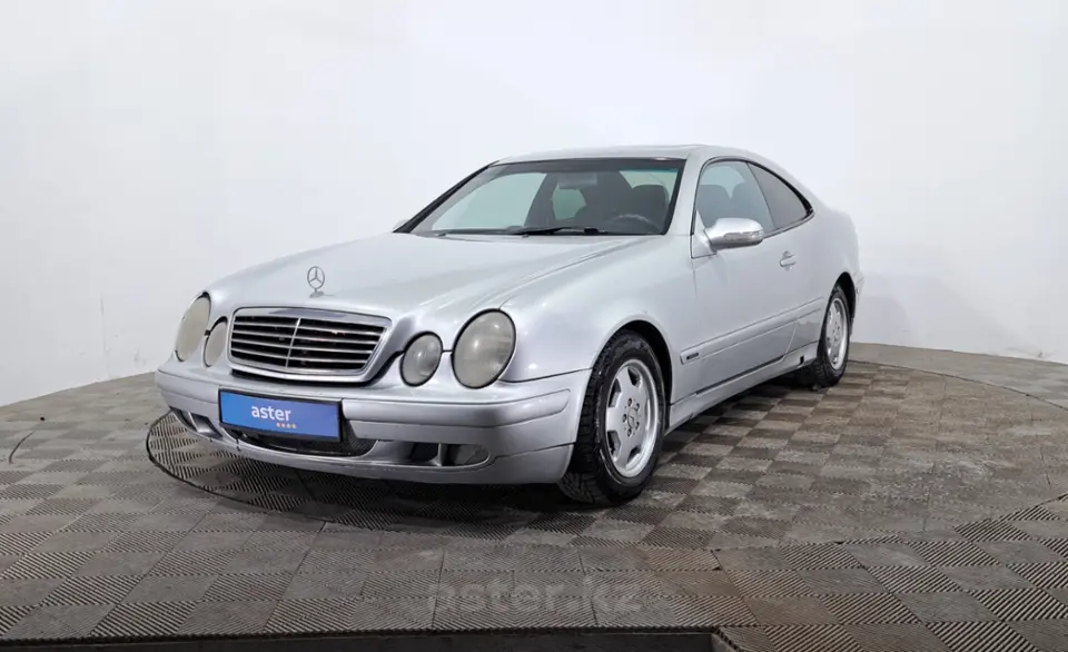 2001 Mercedes-Benz CLK-Класс