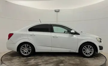 Chevrolet Aveo 2014 года за 2 100 000 тг. в Актобе фото 4