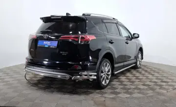 Toyota RAV4 2019 года за 12 490 000 тг. в Астана