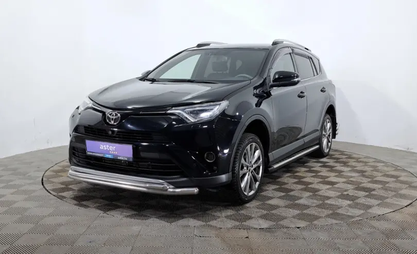 Toyota RAV4 2019 года за 12 490 000 тг. в Астана