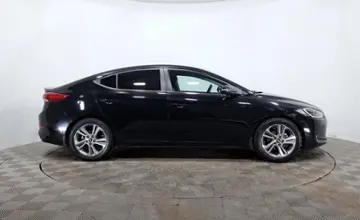 Hyundai Elantra 2018 года за 7 290 000 тг. в Астана фото 4
