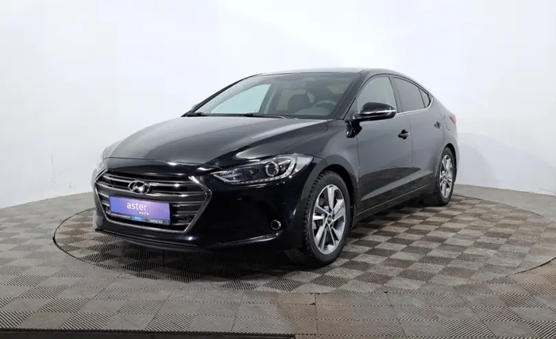 Hyundai Elantra 2018 года за 7 290 000 тг. в Астана