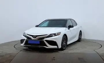 Toyota Camry 2021 года за 11 790 000 тг. в Астана фото 1
