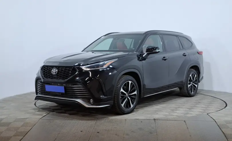 Toyota Highlander 2021 года за 20 400 000 тг. в Астана