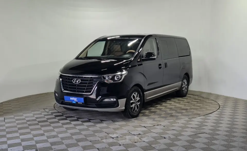 2019 Hyundai Starex