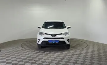 Toyota RAV4 2016 года за 9 390 000 тг. в Алматы фото 2