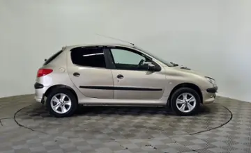 Peugeot 206 2008 года за 1 790 000 тг. в Алматы фото 4