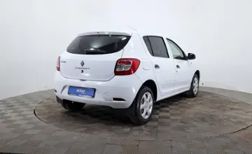 Renault Sandero 2015 года за 2 390 000 тг. в Астана