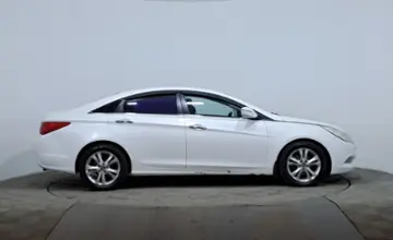 Hyundai Sonata 2010 года за 4 390 000 тг. в Астана фото 4