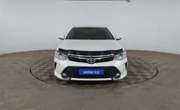 Toyota Camry 2016 года за 11 750 000 тг. в Шымкент фото 2