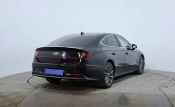 Hyundai Sonata 2020 года за 10 250 000 тг. в Астана