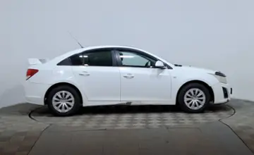 Chevrolet Cruze 2013 года за 2 190 000 тг. в Астана фото 4