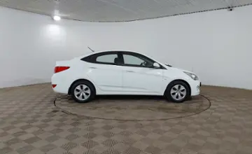 Hyundai Solaris 2014 года за 6 290 000 тг. в Шымкент фото 4