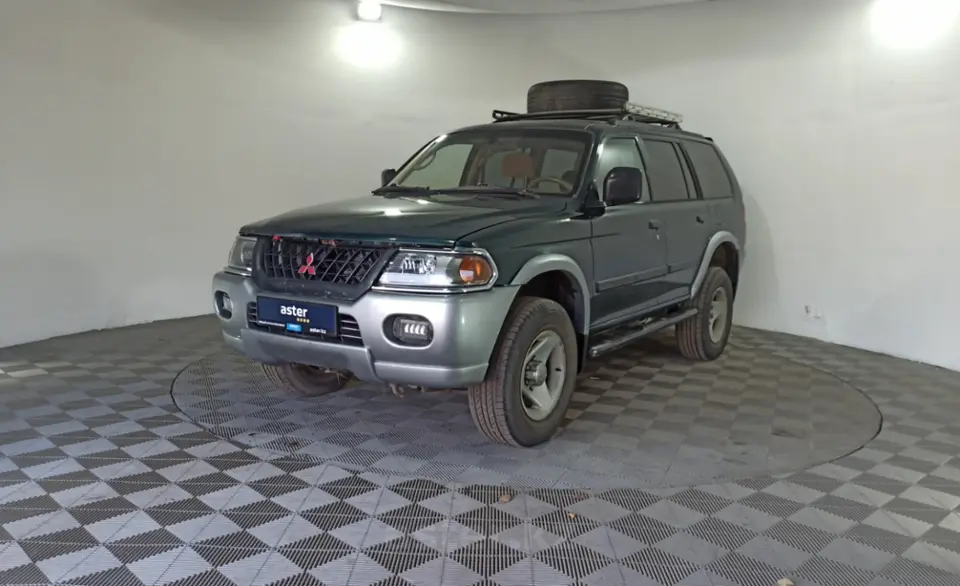 2000 Mitsubishi Montero