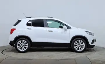 Chevrolet Tracker 2020 года за 6 590 000 тг. в Астана фото 4