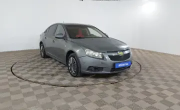 Chevrolet Cruze 2010 года за 2 290 000 тг. в Шымкент фото 3
