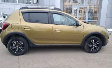 Renault Sandero 2015 года за 3 990 000 тг. в Костанай фото 4