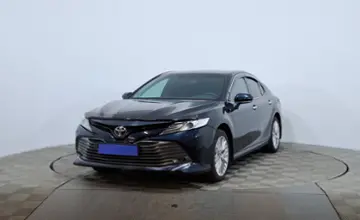 Toyota Camry 2019 года за 13 990 000 тг. в Астана фото 1