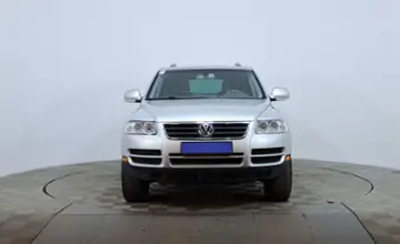 Volkswagen Touareg 2004 года за 3 990 000 тг. в Астана фото 2