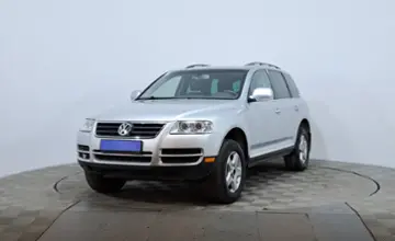 Volkswagen Touareg 2004 года за 3 990 000 тг. в Астана фото 1