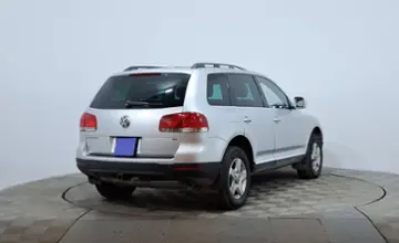 Volkswagen Touareg 2004 года за 3 990 000 тг. в Астана