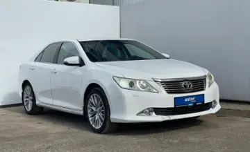 Toyota Camry 2011 года за 7 990 000 тг. в Уральск фото 3