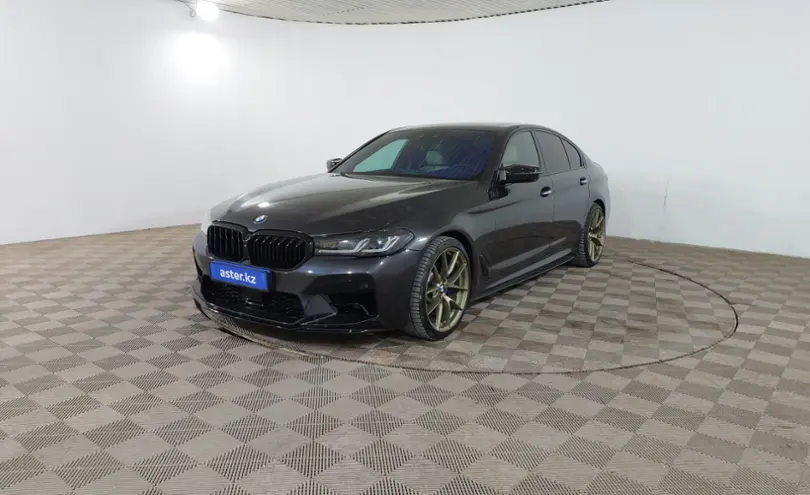 BMW 5 серии 2017 года за 17 990 000 тг. в Шымкент