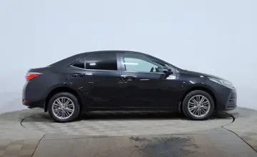 Toyota Corolla 2018 года за 7 290 000 тг. в Астана фото 4