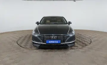 Hyundai Sonata 2020 года за 11 590 000 тг. в Шымкент фото 2