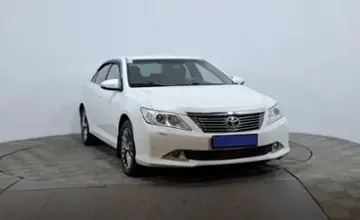 Toyota Camry 2014 года за 7 890 000 тг. в Астана фото 3