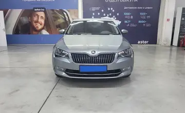 Skoda Superb 2019 года за 10 990 000 тг. в Усть-Каменогорск фото 2