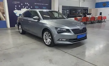 Skoda Superb 2019 года за 10 990 000 тг. в Усть-Каменогорск фото 3