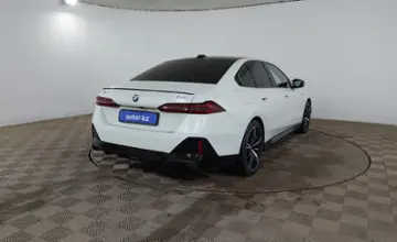 BMW 5 серии 2024 года за 41 990 000 тг. в Шымкент