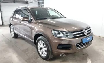 Volkswagen Touareg 2012 года за 11 590 000 тг. в Астана фото 2