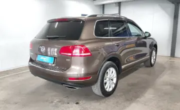 Volkswagen Touareg 2012 года за 11 590 000 тг. в Астана фото 3