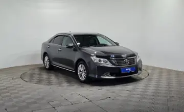 Toyota Camry 2014 года за 7 690 000 тг. в Алматы фото 3