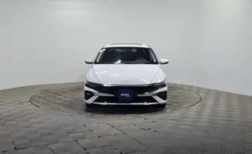 Hyundai Elantra 2023 года за 7 990 000 тг. в Алматы фото 2