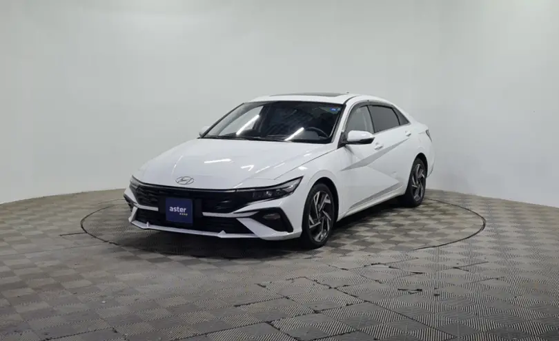 Hyundai Elantra 2023 года за 7 990 000 тг. в Алматы