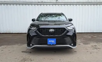 Toyota Highlander 2023 года за 23 000 000 тг. в Алматы фото 2