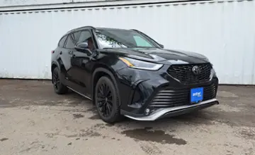 Toyota Highlander 2023 года за 23 000 000 тг. в Алматы фото 3