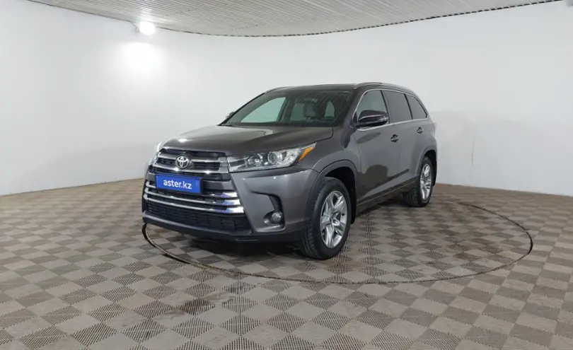 Toyota Highlander 2016 года за 16 100 000 тг. в Шымкент