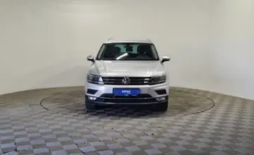 Volkswagen Tiguan 2017 года за 10 290 000 тг. в Алматы фото 2