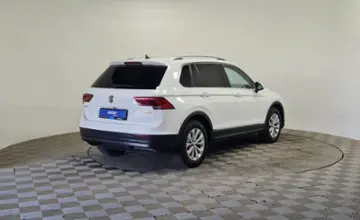 Volkswagen Tiguan 2017 года за 9 500 000 тг. в Алматы