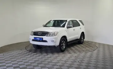 Toyota Fortuner 2006 года за 6 990 000 тг. в Алматы фото 1