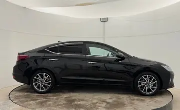 Hyundai Elantra 2020 года за 8 900 000 тг. в Актобе фото 4