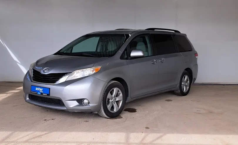Toyota Sienna 2014 года за 13 000 000 тг. в Кызылорда