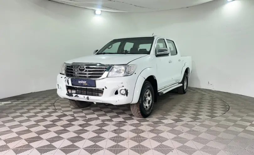 Toyota Hilux 2014 года за 5 200 000 тг. в Павлодар